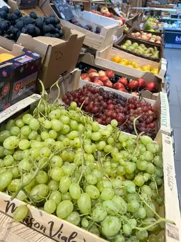 536-biocoop-lestempsbio-bio-fruits-legumes-local-fraicheur.webp